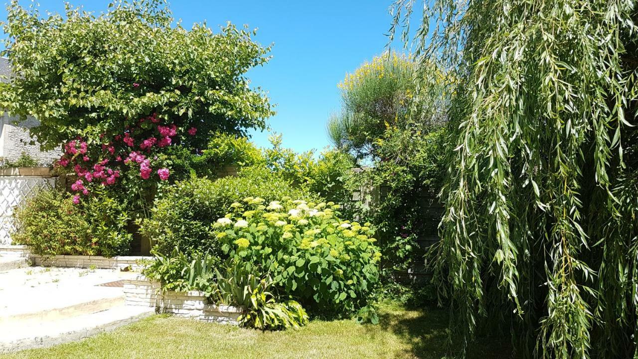 Liz'A Logis De Charme Villa Saint-Come-de-Fresne ภายนอก รูปภาพ